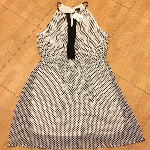H&M Dresses & Skirts - H&M Halter Dress